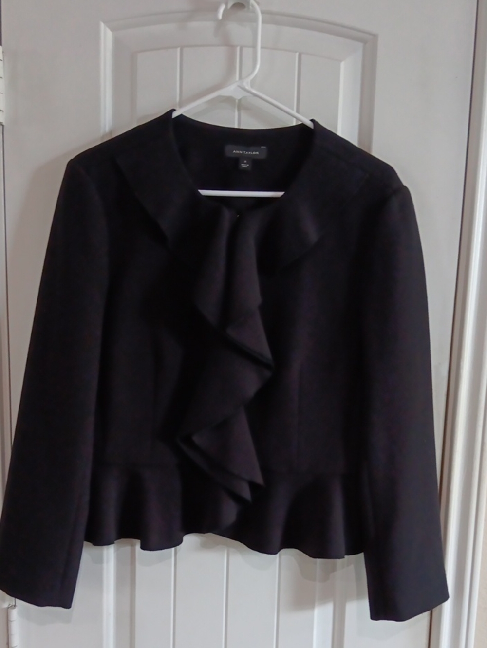 Ann Taylor Black Ruffle Front Peplum Blazer Jacket - Size 10